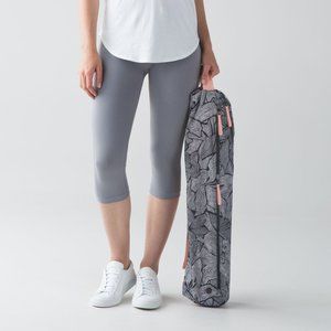 Lululemon The Yoga Bag